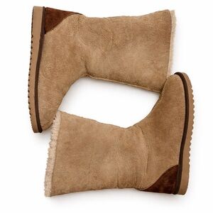 Vintage Cream Shearling Boots